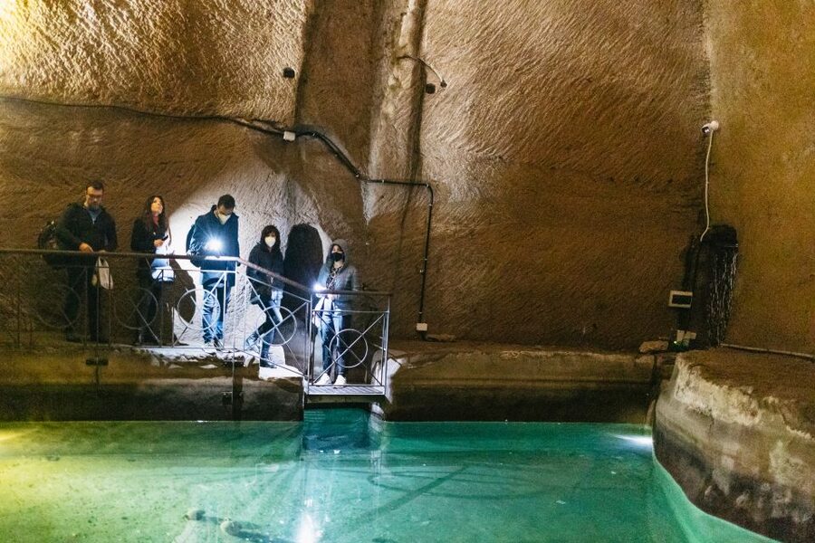 Naples: Naples Underground Entry Ticket and Guided Tour - The narrow passage is optional, but take the warning seriously