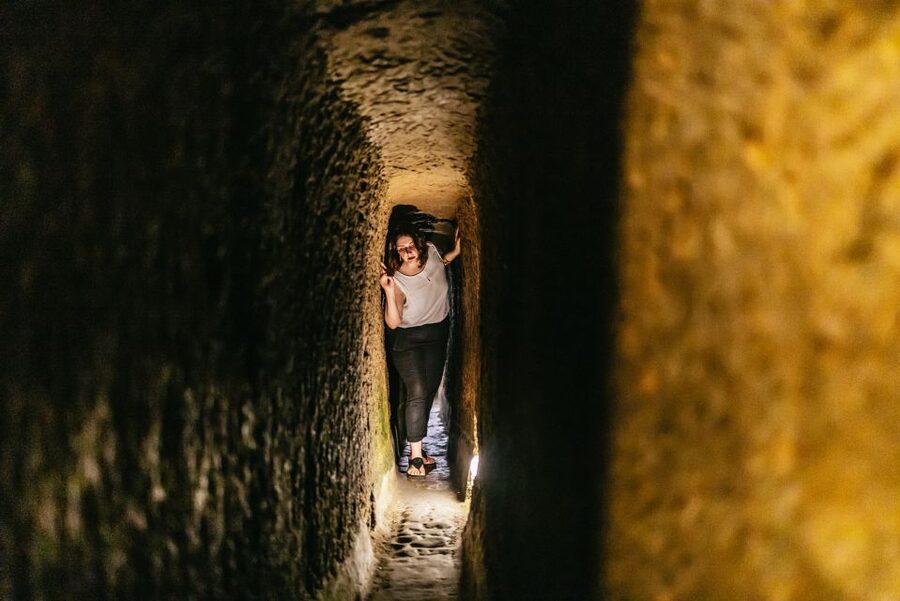 Naples: Spanish Quarters Underground Guided Tour - Practical tips for a smoother visit