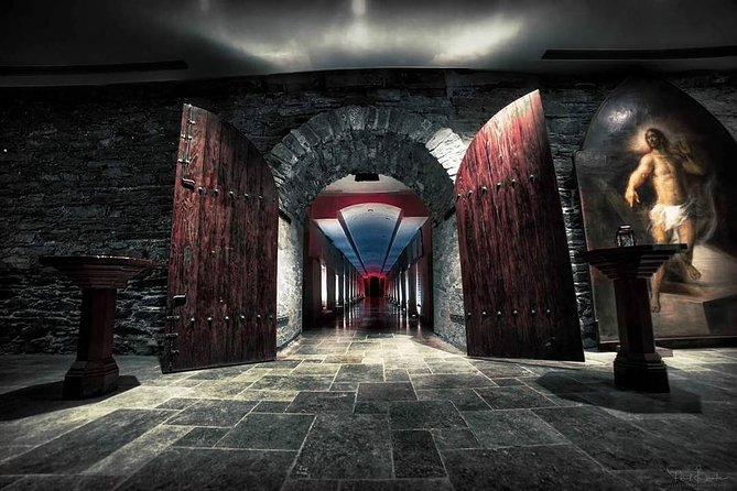New York Catacombs by Candlelight - Key points to know before you book