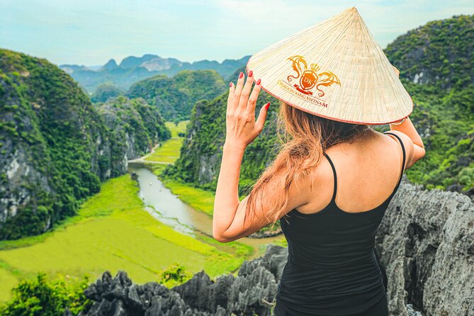 Ninh Binh Day Tour To Visit Hoa Lu - Trang An/Tam Coc - Mua Cave - Guides make the schedule easier
