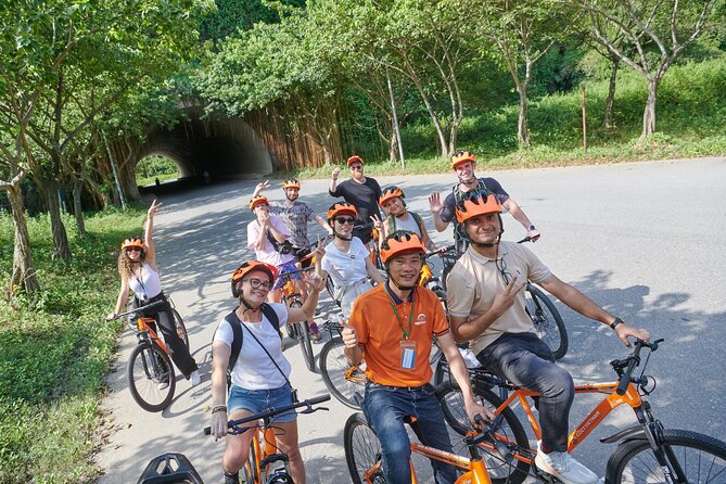 Ninh Binh Day Trip: Bai Dinh-Trang An-Mua Cave, Buffet, Boat, Bus - Two hours through Trang An by bamboo boat