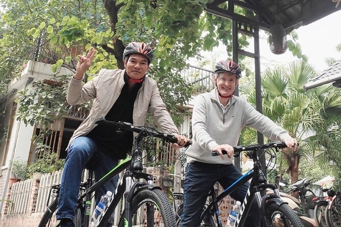 Ninh Binh Private Tour to Mua Cave Trang An Grottoes From Hanoi - Cycling through Tam Coc at midday
