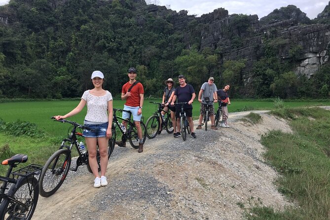 Ninh Binh Private Tour to Mua Cave Trang An Grottoes From Hanoi - Trang An by sampan on the Sao Khe River