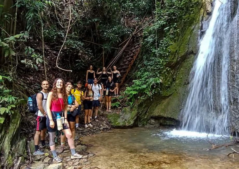 Nong Khiaw: Muang Ngoi, View Point, Water Fall and Kayaking - Returning by kayak at sunset