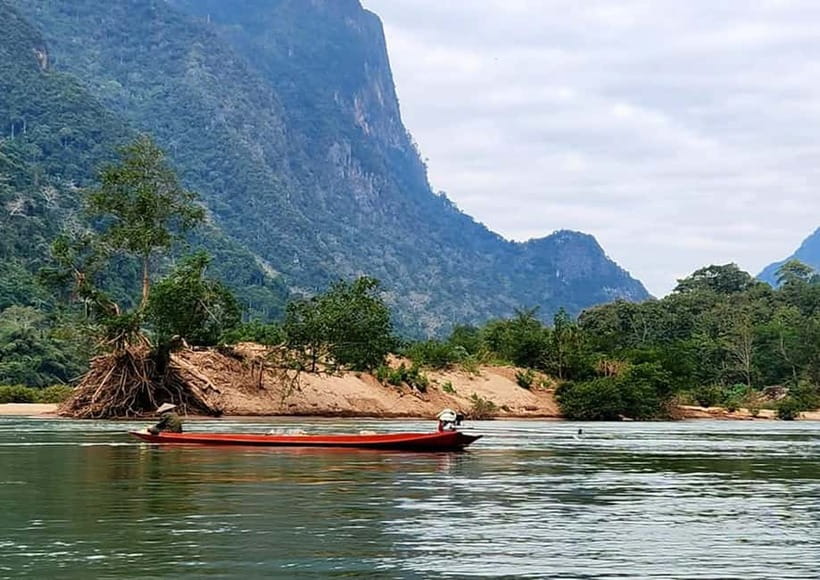 Nong Khiaw: Muang Ngoi, View Point, Water Fall and Kayaking - Guide quality and the overall experience