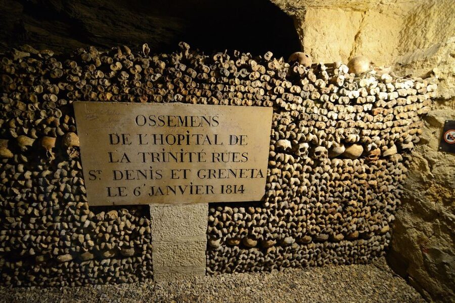 Paris: Catacombs Entry & Seine River Cruise with Audio Guide - Why pair bones beneath Paris with a boat ride?