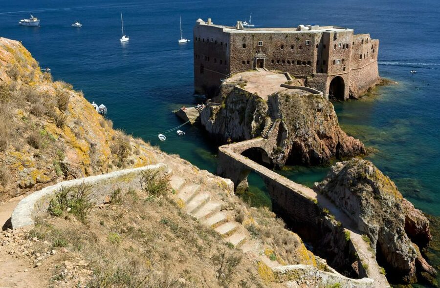 Peniche: Berlengas Roundtrip and Glass-Bottom Boat Cave Tour - Key points to know before booking