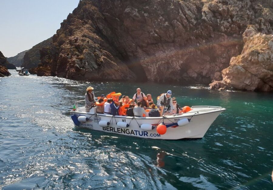 Peniche: Berlengas Roundtrip and Glass-Bottom Boat Cave Tour - A short boat trip around the cliffs and caves