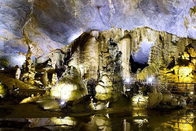 Phong Nha & Paradise Cave - 1 Day All Inclusive - What to wear and how hard is it?