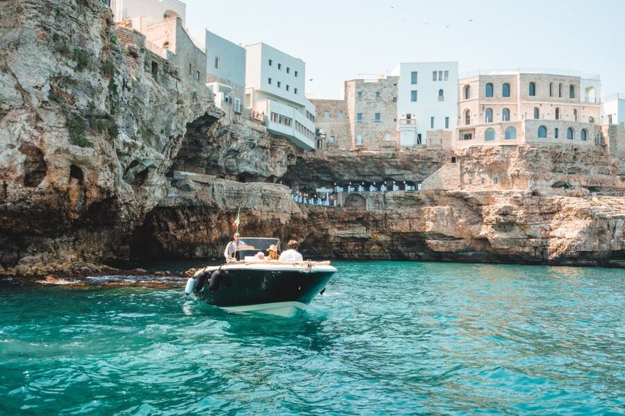 Polignano a Mare: Boat Cruise to Scenic Caves with Prosecco - What makes the small boat worthwhile