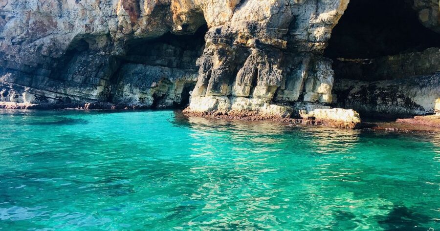 Polignano a Mare: Boat Trip, Swim & Cave with Aperitif - Why the Polignano coast is best seen by boat