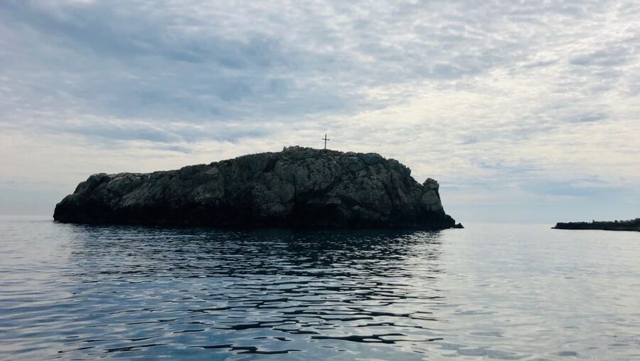 Polignano a Mare: Boat Trip, Swim & Cave with Aperitif - Cala Port’Alga and the Cave of Pigeons