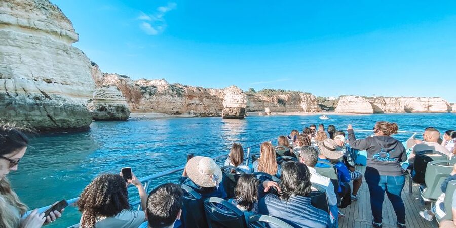 Portimão: Benagil Caves & Dolphins Watching with Biologist - Leaving Portimão for the Algarve coast