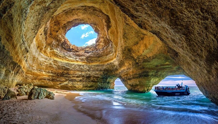 Portimão: Benagil Caves & Dolphins Watching with Biologist - The swim stop, if the sea cooperates
