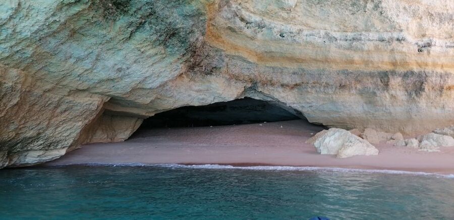 Portimão: Benagil Sea Caves Speedboat Adventure Tour - Key points to know before booking