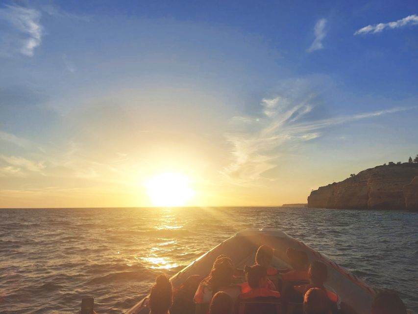 Portimão: Carvalho & Marinha Beach, Benagil Cave Boat Tour - Leaving Portimão beside the Arade River