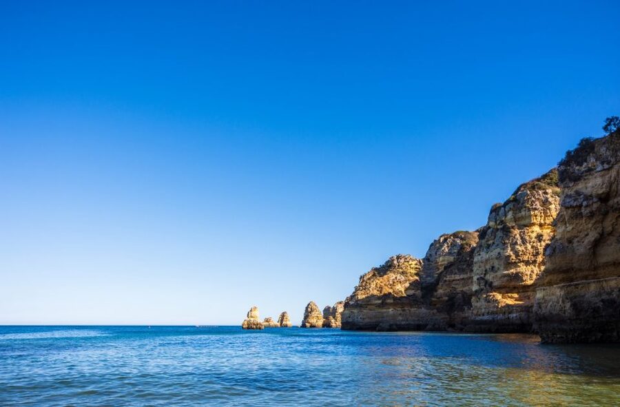 Portimão: Carvalho & Marinha Beach, Benagil Cave Boat Tour - Praia da Marinha, the grand finale