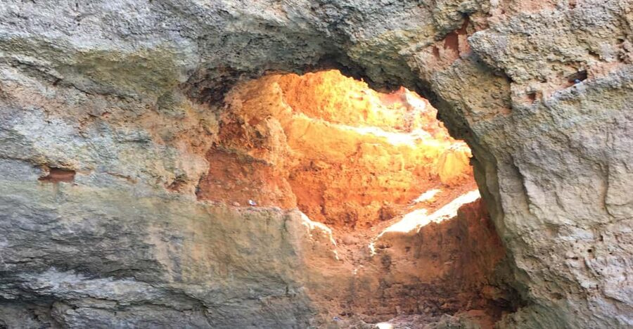 Portimão: Caves, Benagil and Algarve Coastline Boat Tour - Key points before you book