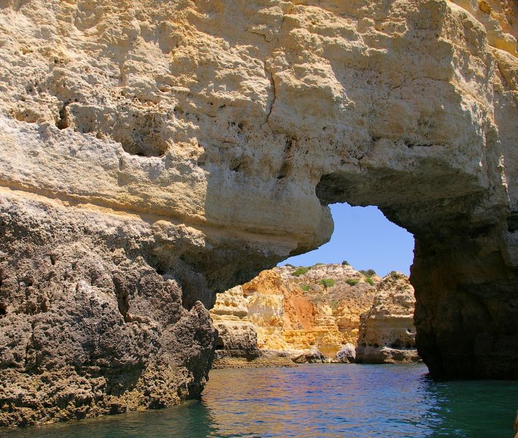 Portimão: Pirate Ship Cave Cruise - Who should book the Santa Bernarda