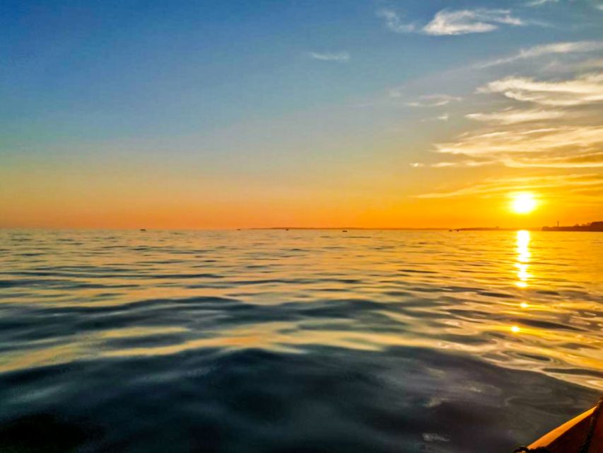 Portimão: Sunset Cruise to Benagil Cave - Why the guides make such a difference