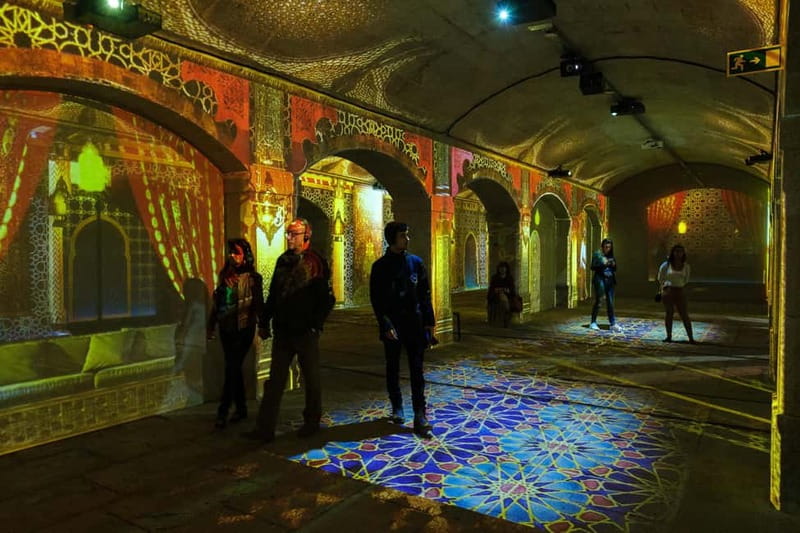 Porto Legends – The Underground Experience - Seating, movement, and access