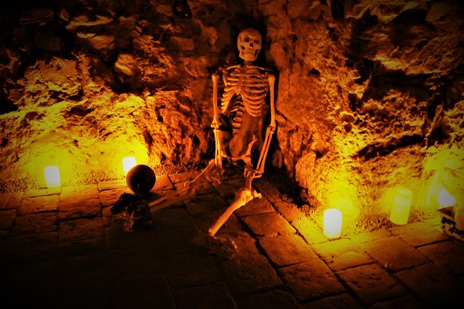 Prague Ghosts, Legends, Medieval Underground and Dungeon Tour - Pařížská Street and the murder of Saint Wenceslas