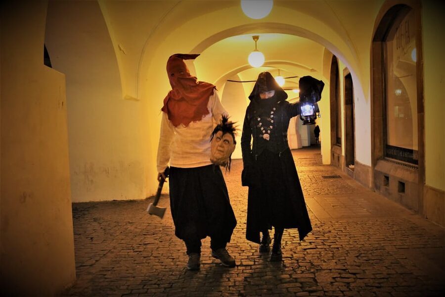 Prague: Ghosts, Legends, Medieval Underground & Dungeon Tour - Starting at Malé Náměstí