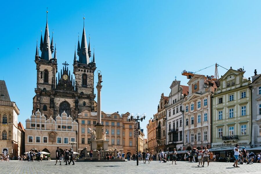 Prague: Old Town, Astronomical Clock and Underground Tour - Finding Old Town beyond the main square