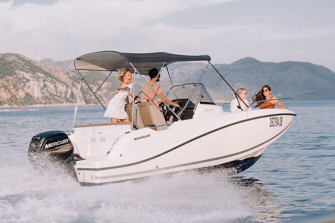 Private Boat Tour-Elafiti islands,Blue and green cave,Sandy Beach - Who will enjoy this boat tour most