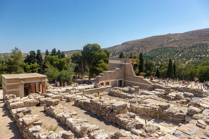 Private Full-Day Knossos-Lasithi Plateau-Cave of Zeus - What to expect at the Palace of Knossos