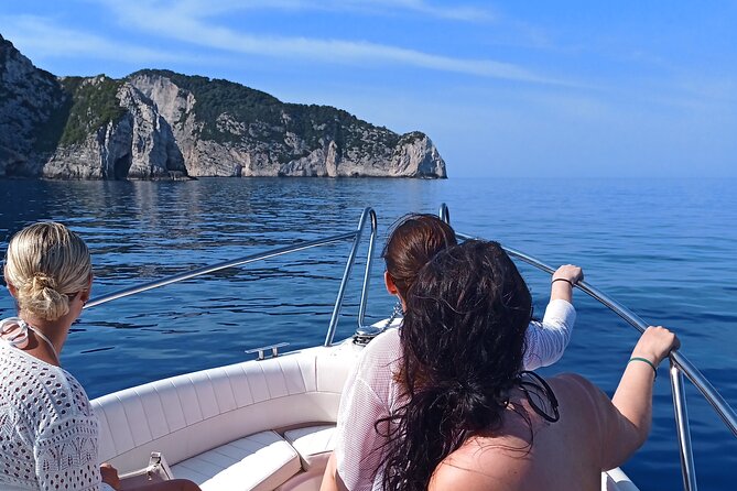 Private Luxury 6.5m 140hp Speedboat cruise Shipwreck & Blue Caves - Skinari Blue Caves and the changing water