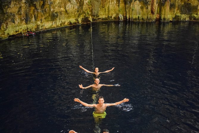 Private Tour - The best Cenotes in Yucatan - Suytun & Oxman - Transport, pickup areas, and the early start