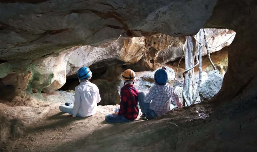 Queensland: 90 Minute Capricorn Caves Explorer Tour - Helmets, headlights, and the first passages