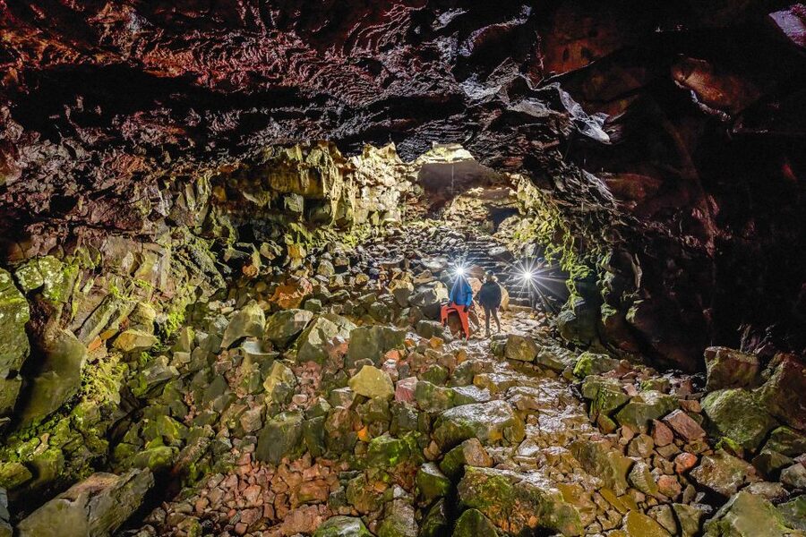 Raufarhólshellir Lava Tunnel: Underground Expedition - Who should book Raufarhólshellir?