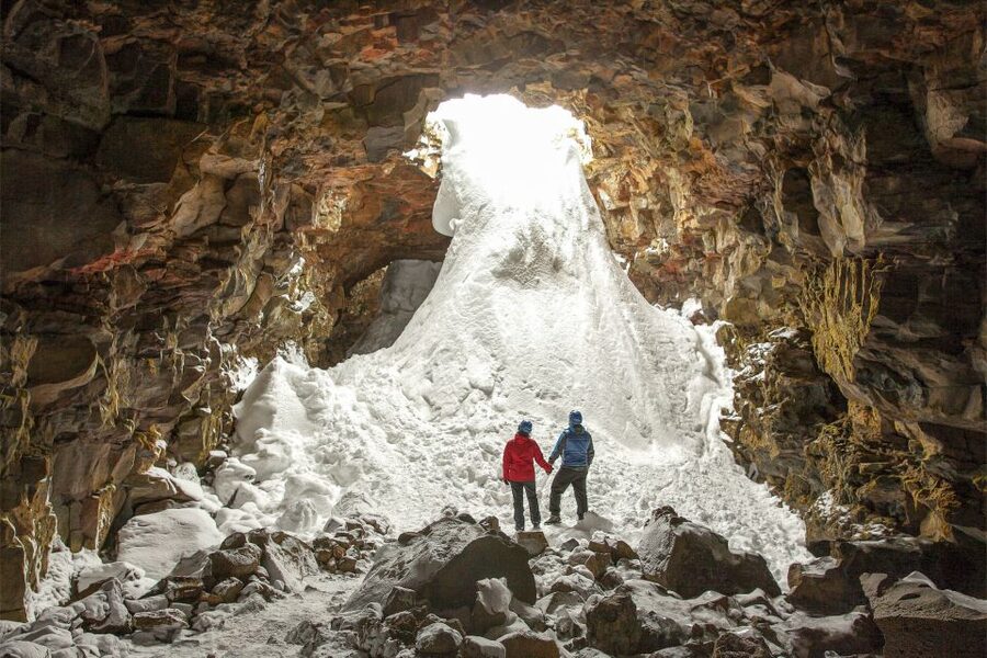 Raufarhólshellir Lava Tunnel: Underground Expedition - Walking into the 5,000-year-old tube