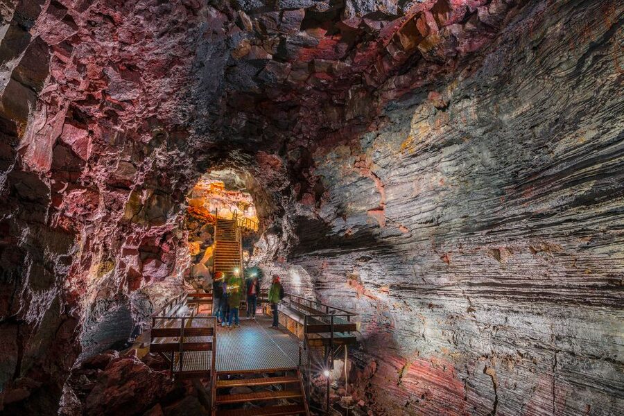 Raufarhólshellir Lava Tunnel: Underground Expedition - Guide quality makes the difference