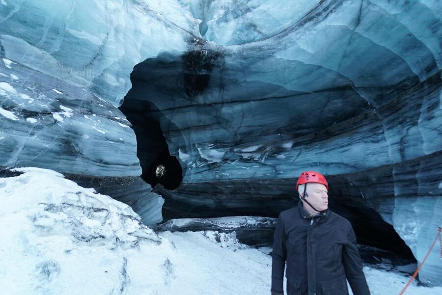 Reykjavik: South Coast and Katla Ice Cave Small Group Tour - Small groups and guide quality