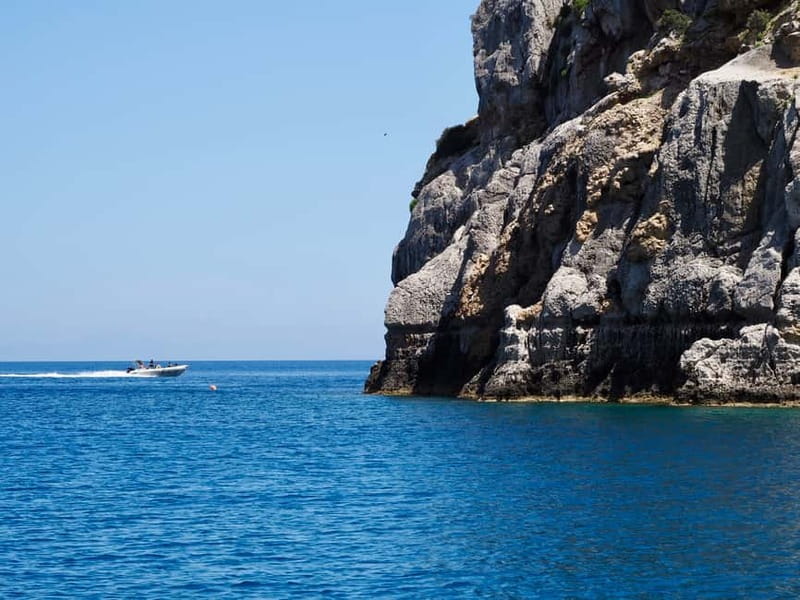 Rhodes: Anthony Quinn Bay & Sea Caves Snorkeling Cruise - Anthony Quinn Bay and the Guns of Navarone story