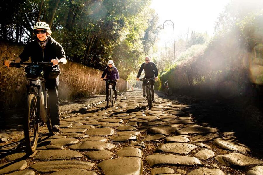 Rome: Appian Way Aqueducts Bike Tour (UPG Catacombs & Lunch) - Key points to know before booking