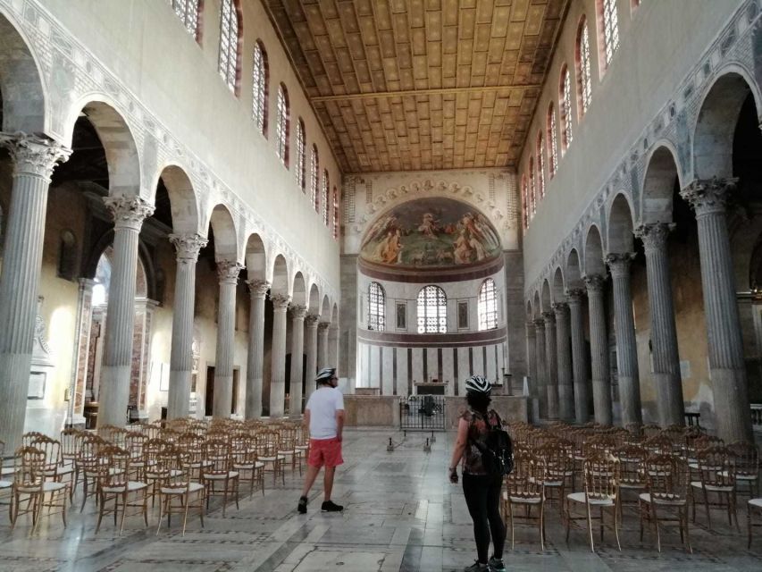 Rome: Appian Way, Catacombs & Aqueducts by eBike + Transfer - The guides are central to the experience
