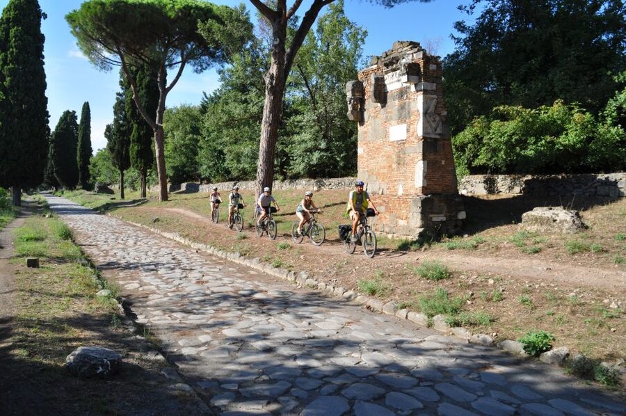 Rome: Appian Way, Catacombs, & Roman Aqueducts E-bike Tour - Starting at Via Labicana 49