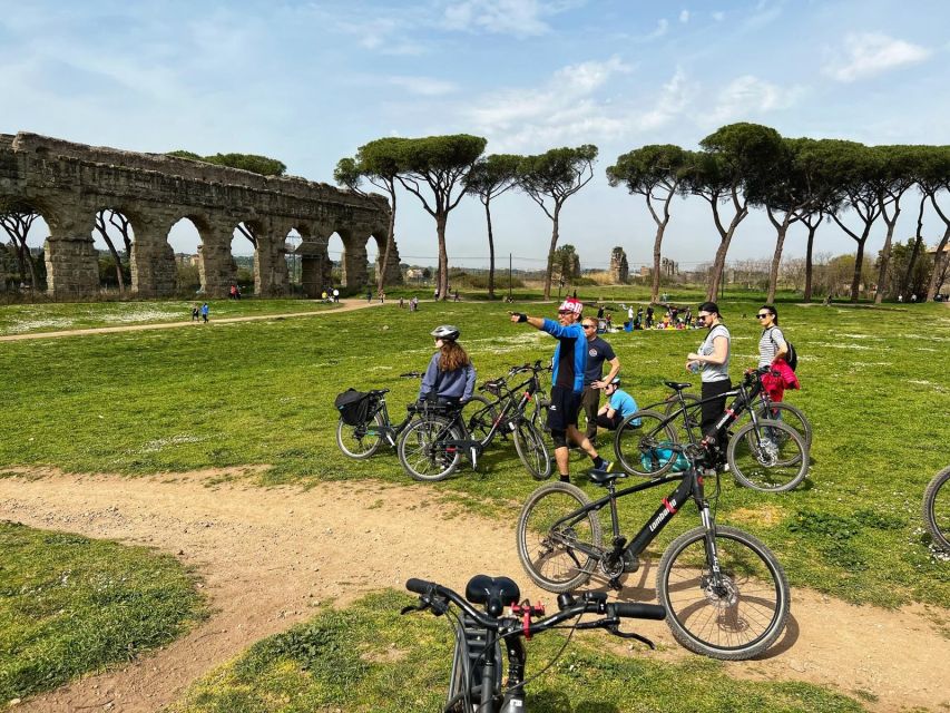 Rome: Appian Way E-Bike Tour Catacombs, Aqueducts & Picnic - Underground at the Catacombs of St. Callixtus