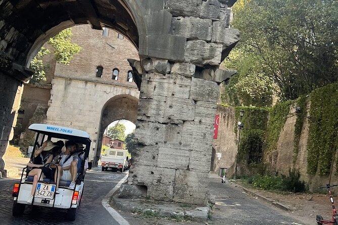 Rome Catacomb & Appian Way Small-Group Tour by Golf Cart - From Via Urbana to the Appian Way