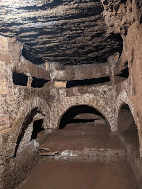 Rome: Catacombs Skip-the-Line Tour in English - Why Rome’s underground deserves two hours
