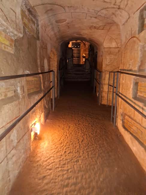 Rome: Catacombs Skip-the-Line Tour in English - Meeting at Via delle Sette Chiese, 282