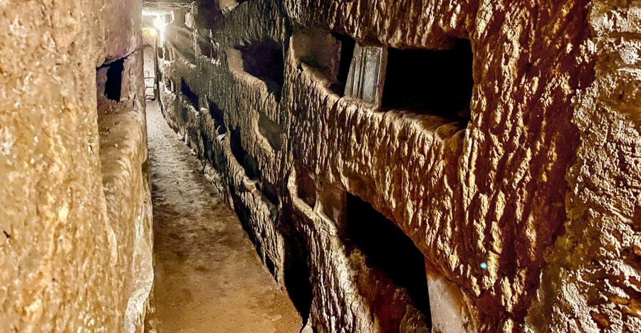 Rome: Guided Roman Catacombs Tour with Transfers - Key things to know before booking