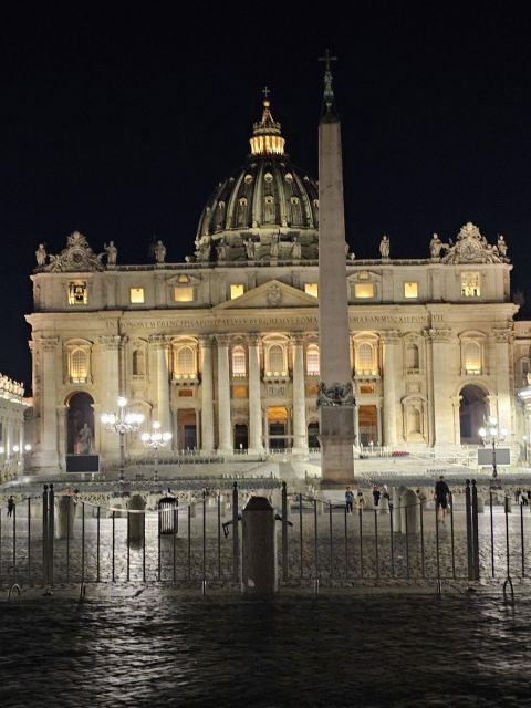 Rome: St. Peter's Basilica and Papal Grottoes Guided Tour - The security queue you need to plan for