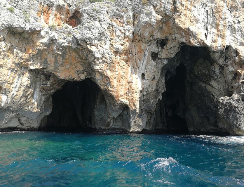 Santa Maria di Leuca: Caves Boat Tour - The best time to take the trip