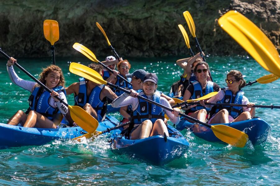 Sesimbra: Arrabida Natural Park & Caves Guided Kayaking Tour - Key points before you book