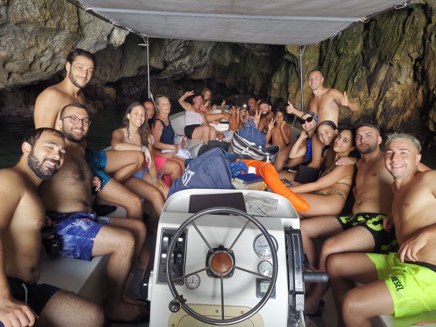 Siracusa: Ortigia Boat Tour with Marine Grotto & Snorkeling - Seeing Ortigia from the harbor